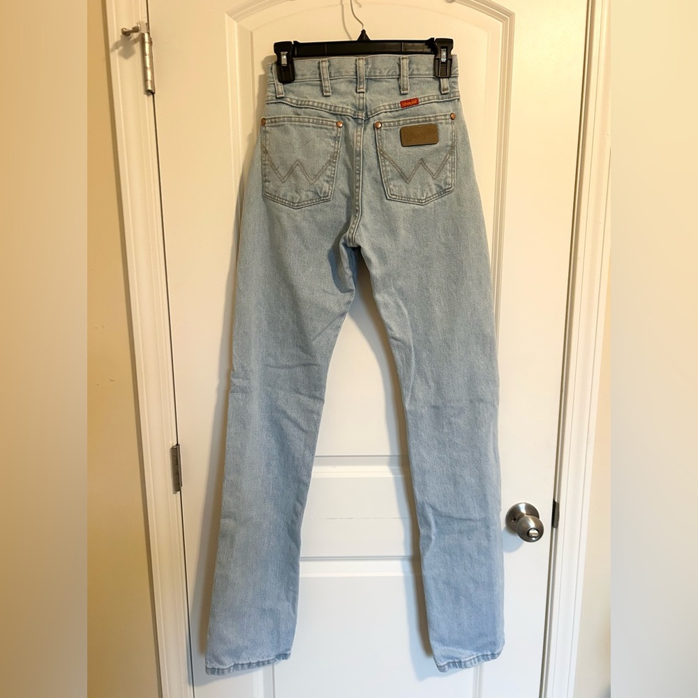 Wrangler Light Blue Straight Leg Women’s Jeans